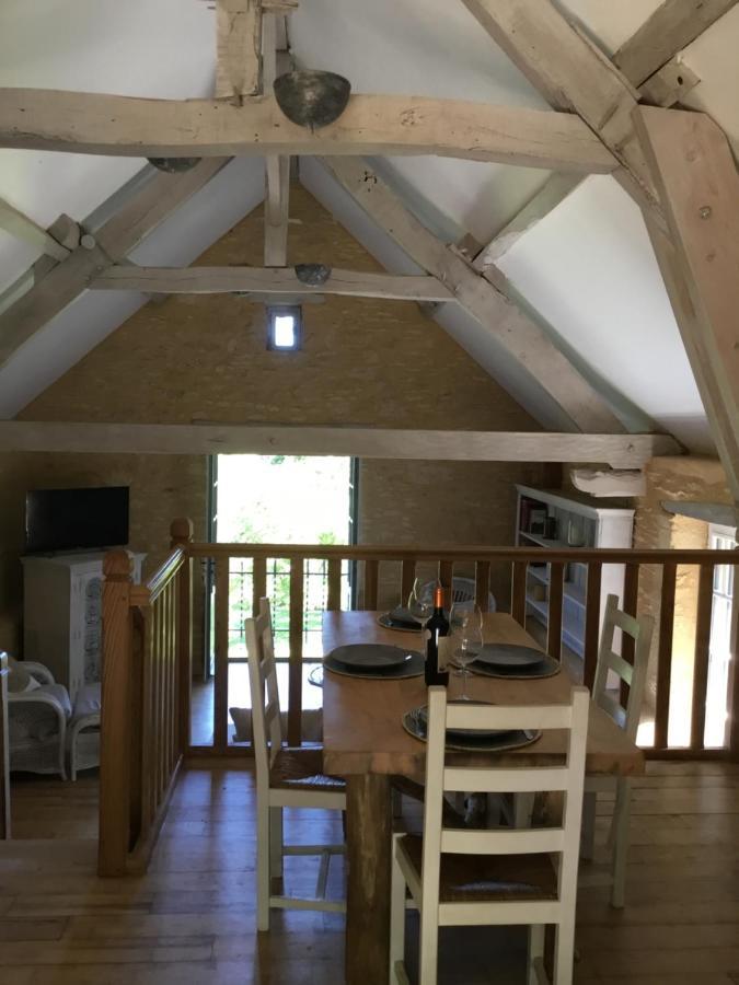 Logis Des 4 Fees Et Son Bain Nordique Βίλα Sainte-Nathalène Εξωτερικό φωτογραφία